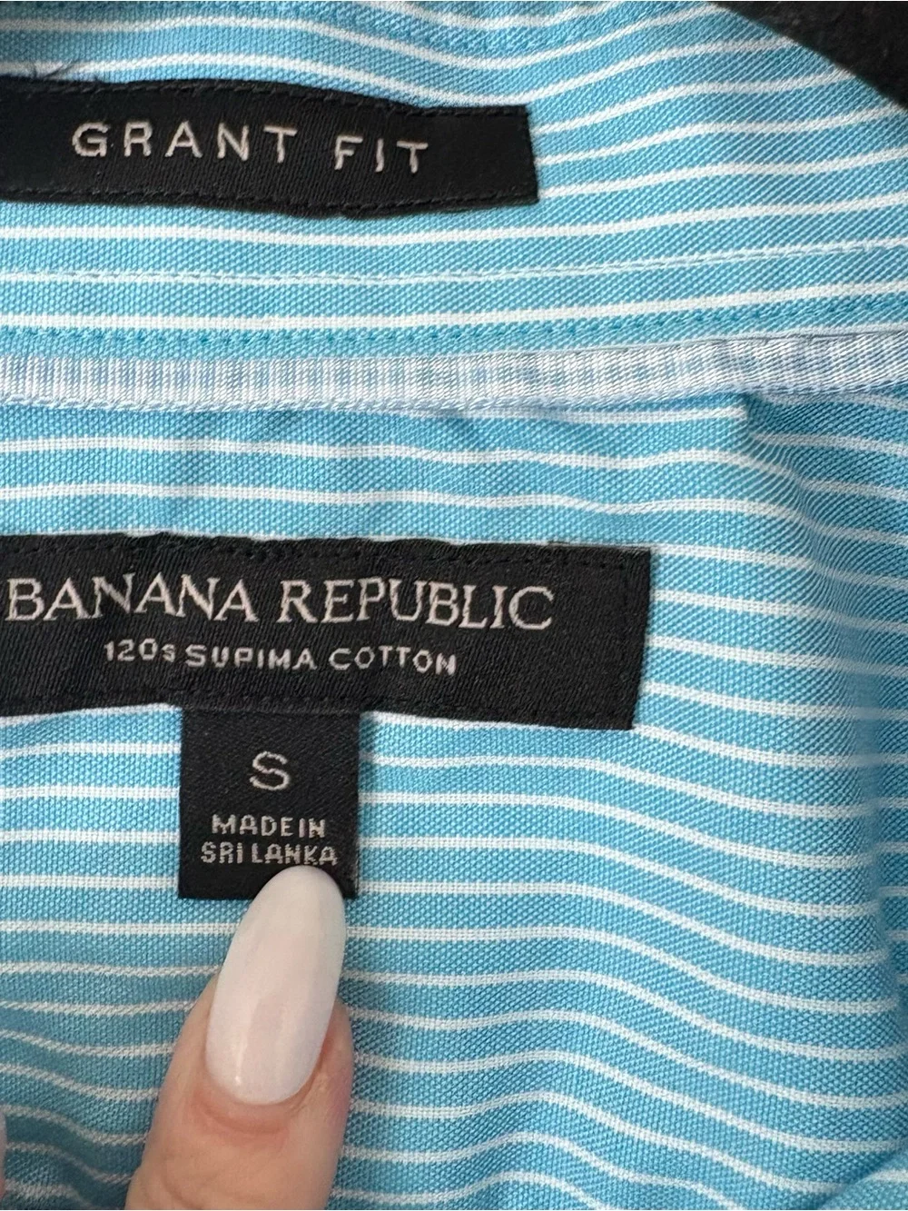 Banana Republic Men’s Blue and White Pinstripe 120s Supina Cotton Dress Shirt